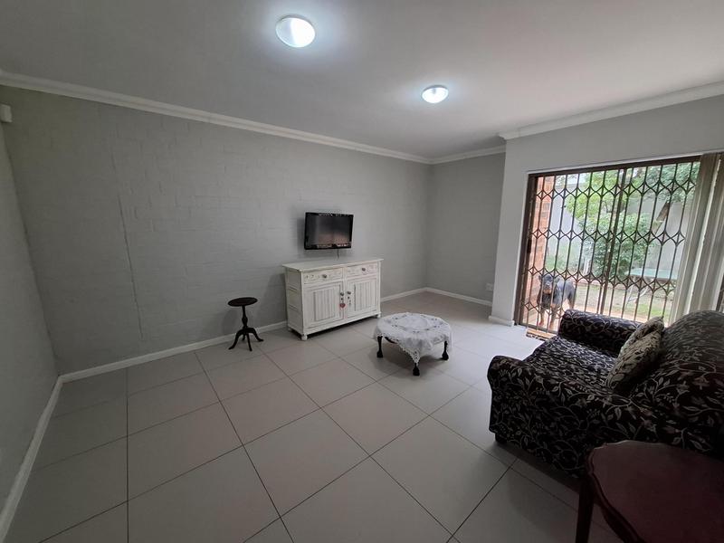 1 Bedroom Property for Sale in Heldervue Western Cape